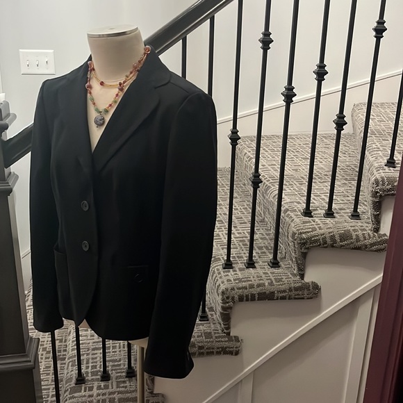 Banana Republic suite jacket. - Picture 3 of 16
